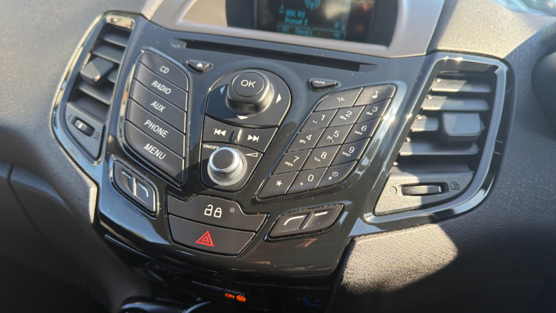 Ford Fiesta 1.25 82 Zetec 3dr Petrol Hatchback